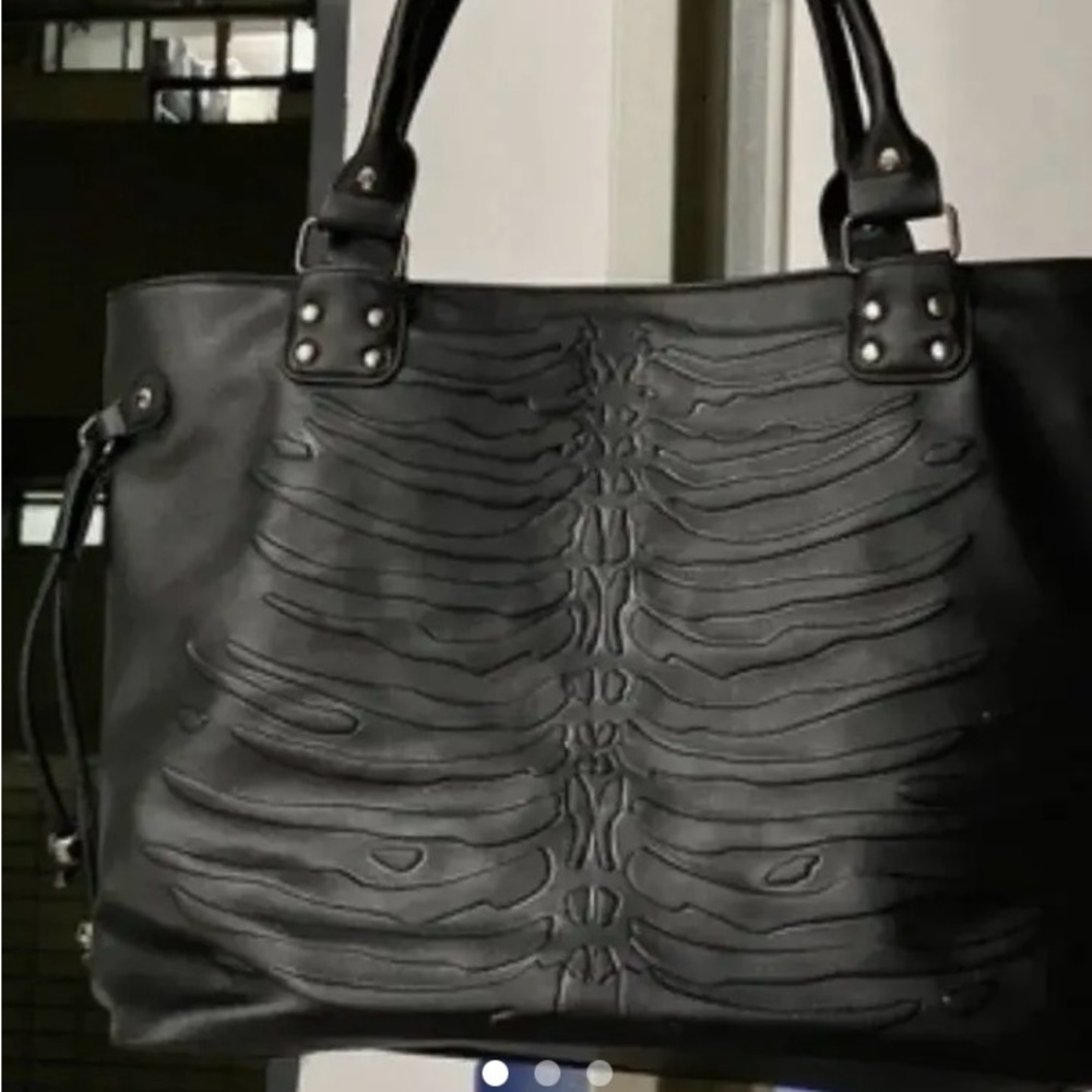 Black Gothic Embossed Skeleton Hand Bag
